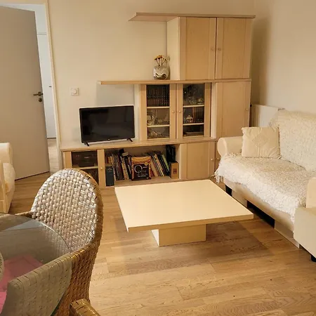 T2 With Balcony Near Paris * Ivry-sur-Seine